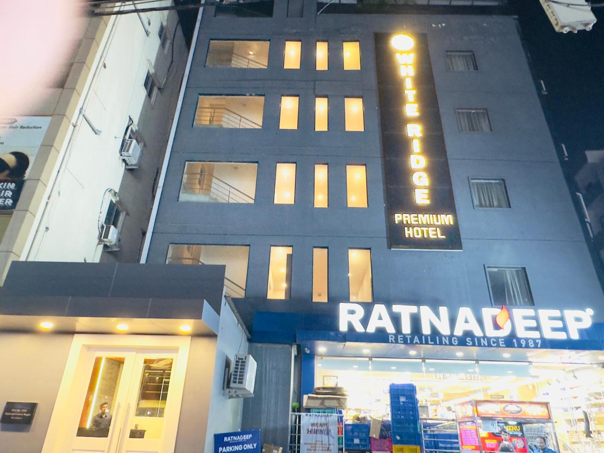 Hotel White Ridge Premium Hyderabad Esterno foto