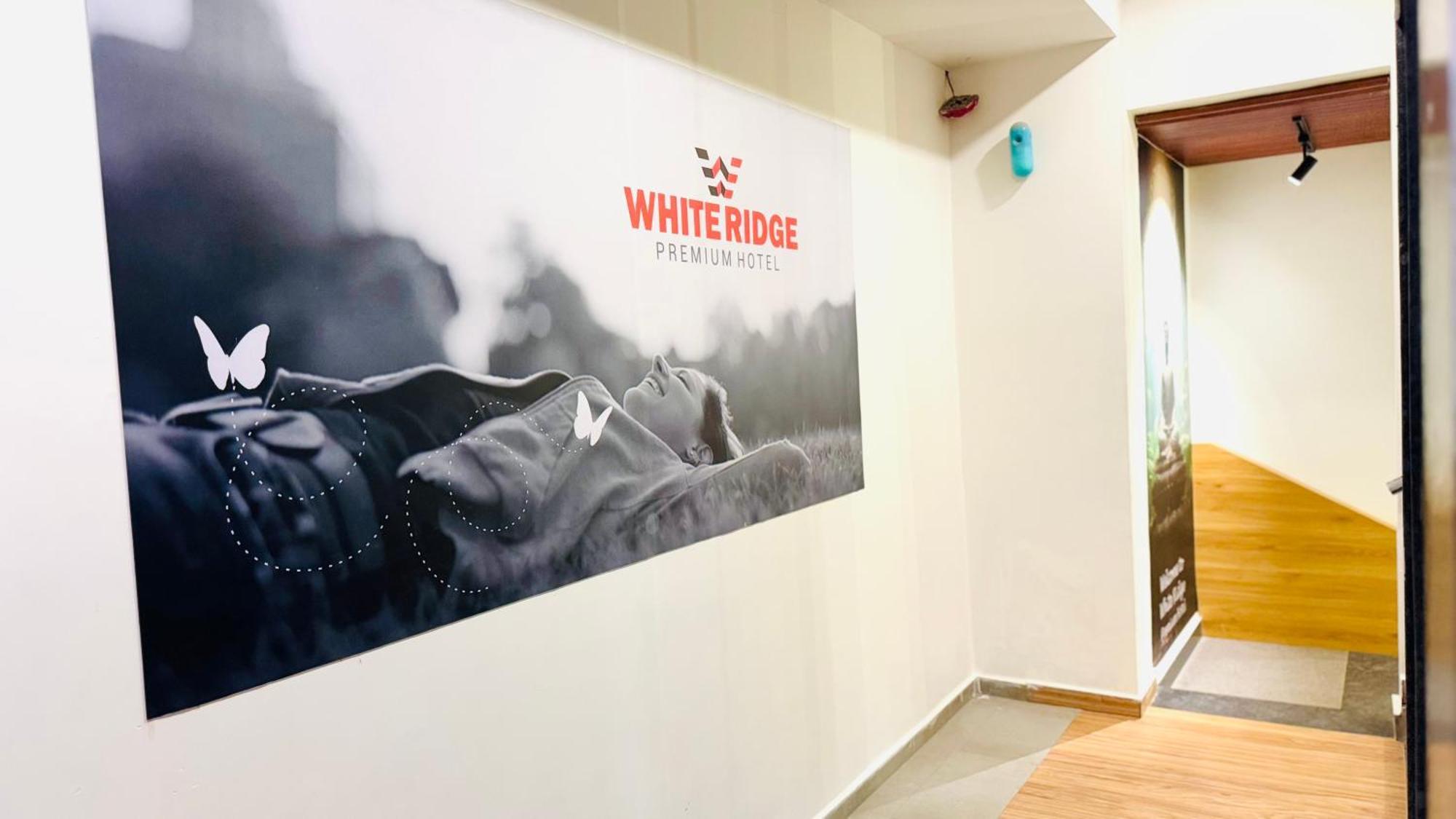 Hotel White Ridge Premium Hyderabad Esterno foto