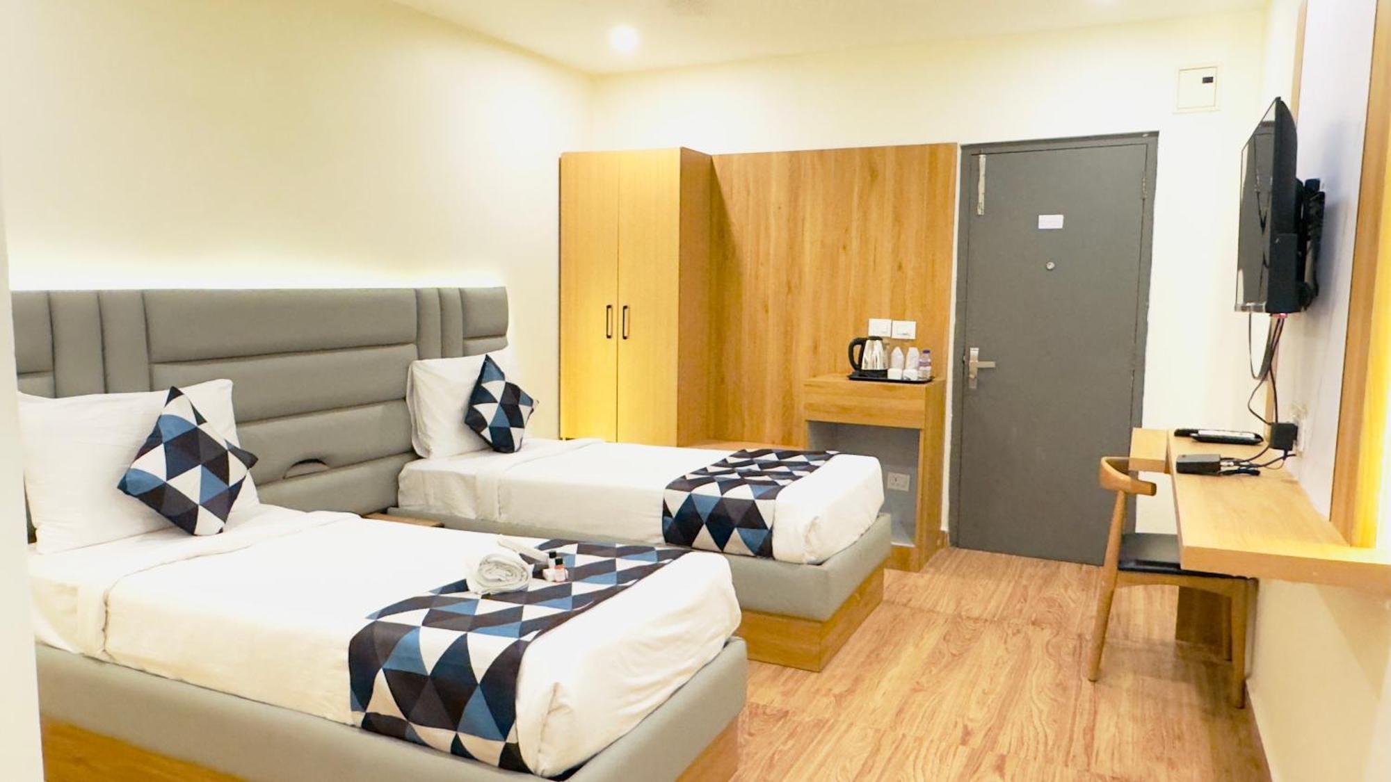 Hotel White Ridge Premium Hyderabad Esterno foto