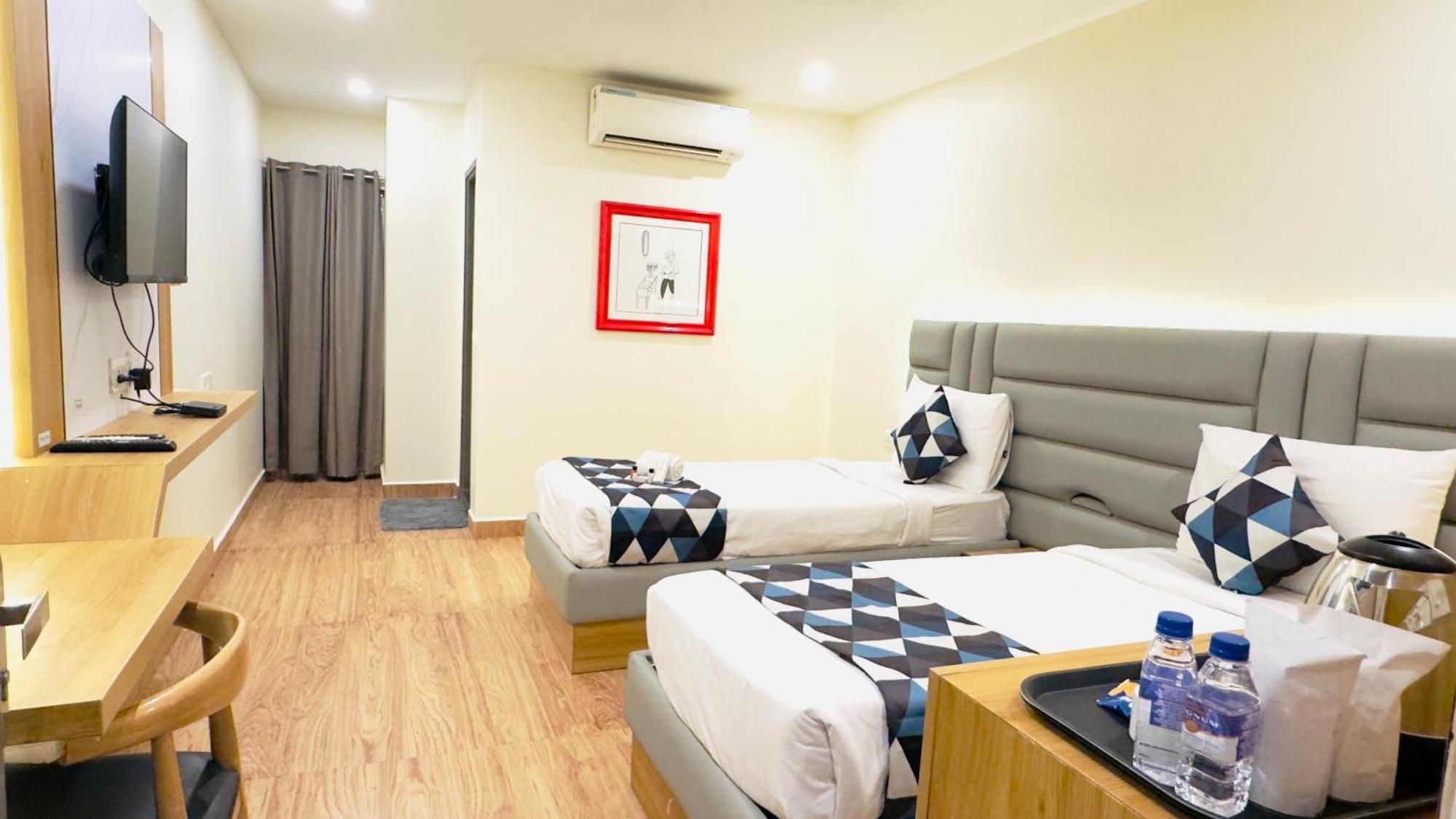 Hotel White Ridge Premium Hyderabad Esterno foto